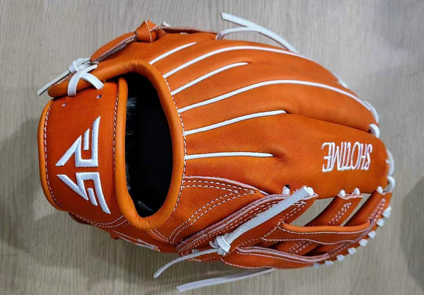 Here Is Where You Can Customize Baseball Gloves - Relentless Sports